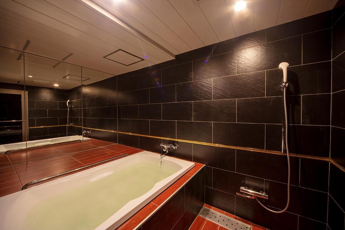 Noah Grande (Adults Only) Hotel Oszaka Kültér fotó